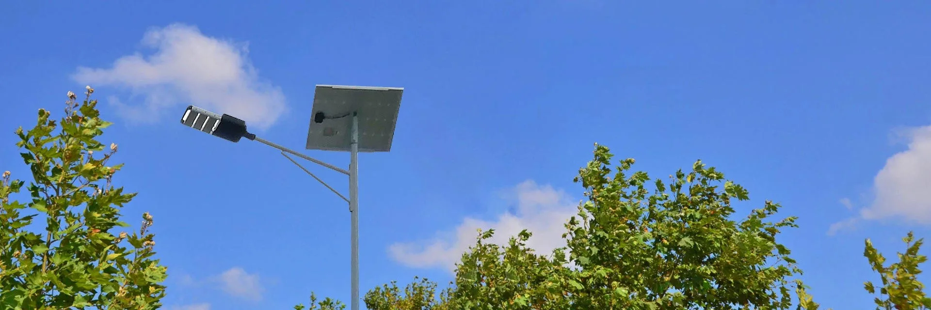 SOLAR STREET LIGHT
